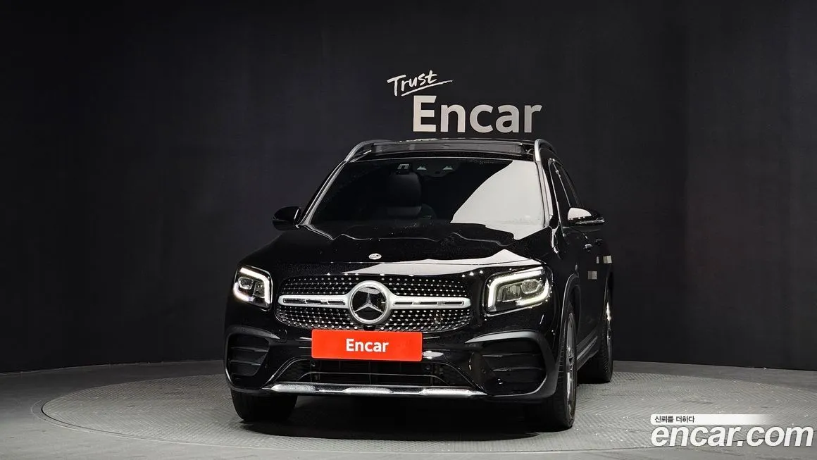 Mercedes-Benz GLB-Class — фото 2