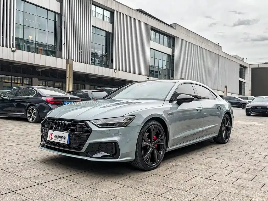 Audi A7L 2024 из CN, фото 1