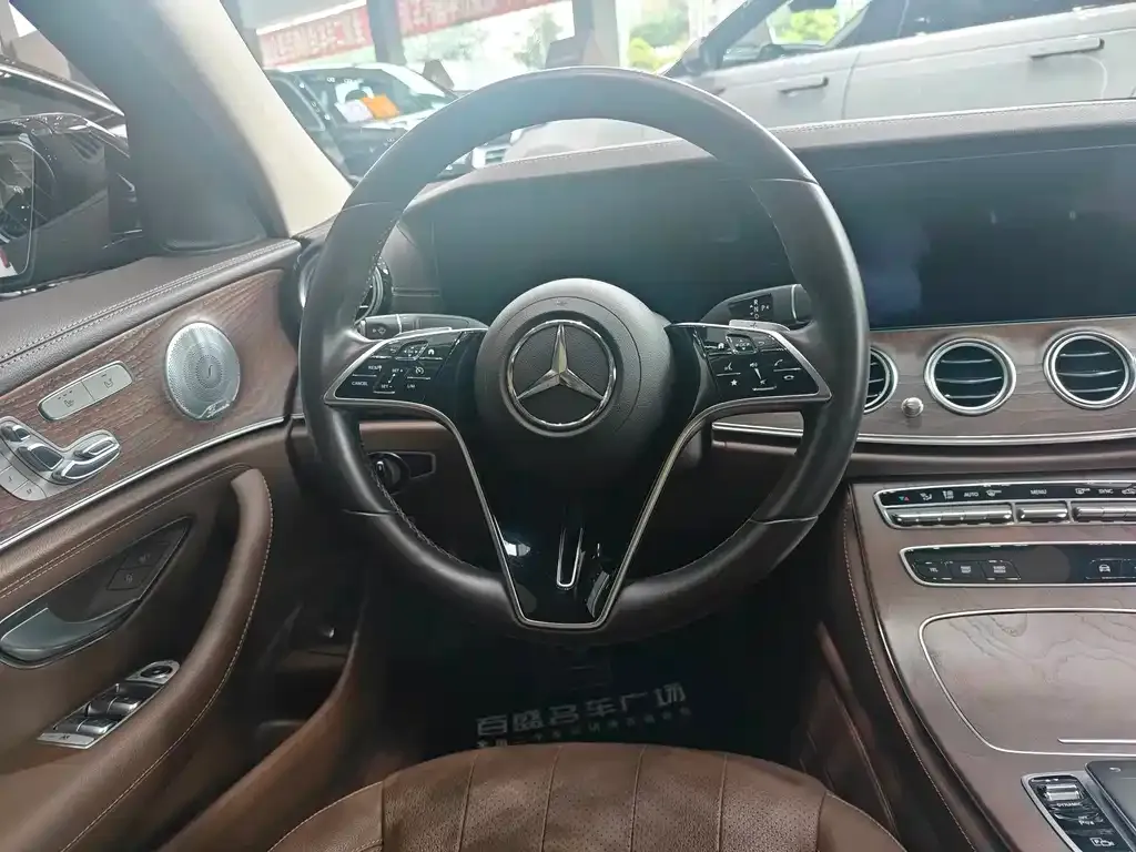 Mercedes-Benz E-Class 2021 из CN, фото 4