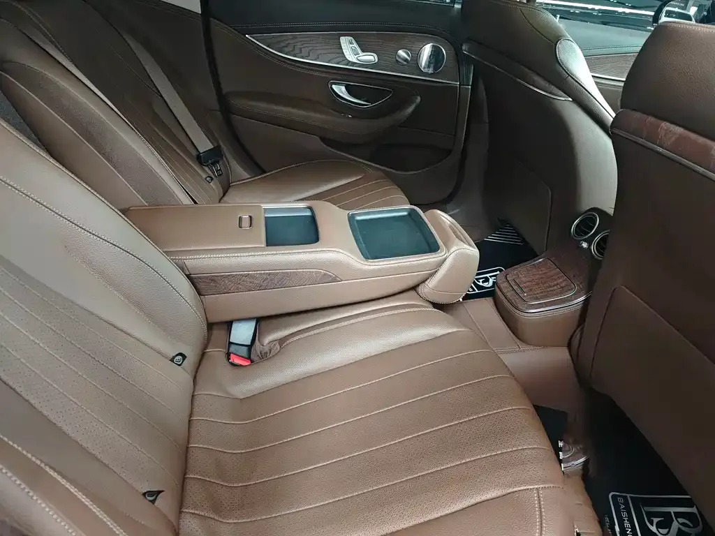 Mercedes-Benz E-Class 2021 из CN, фото 8
