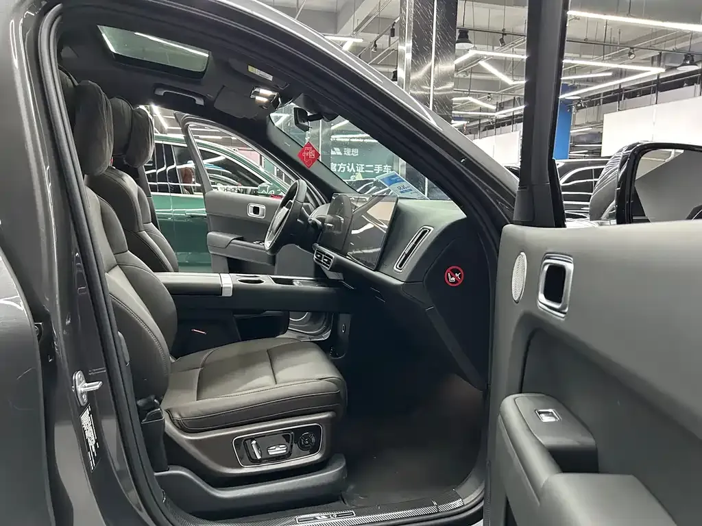 Li Auto L9 2023 из CN, фото 2