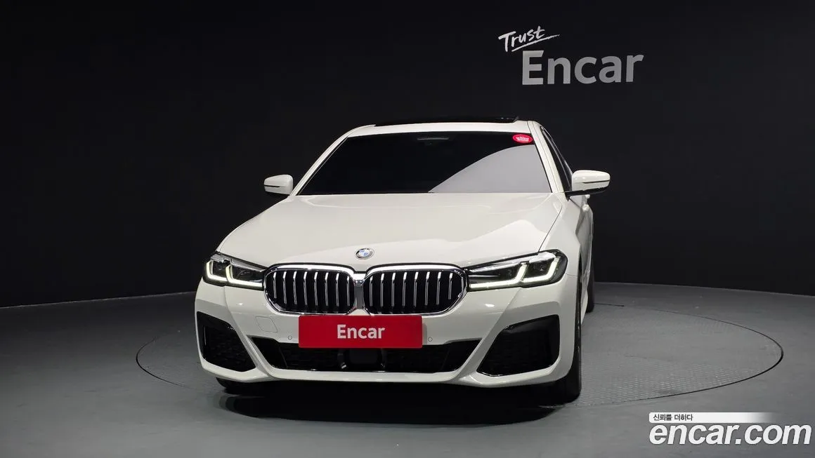 BMW 5-Series 2022 из KR, фото 2