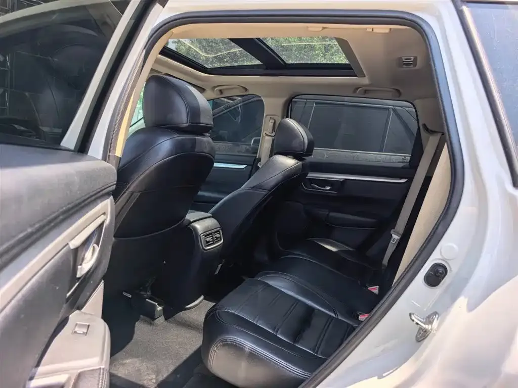 Honda CR-V 2022 из CN, фото 2