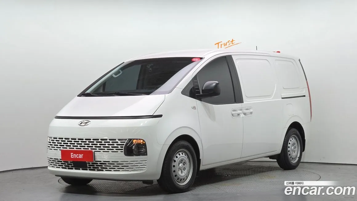 Hyundai Staria 2022 из KR, фото 1