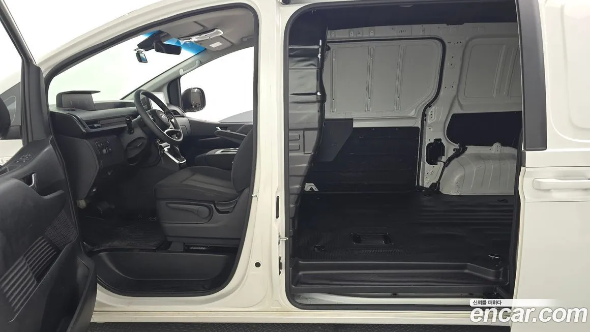 Hyundai Staria 2022 из KR, фото 10