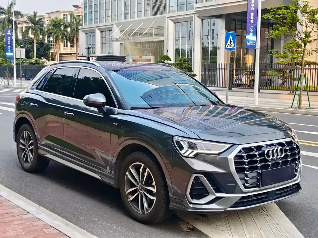 Audi Q3 2021 из CN, фото 5