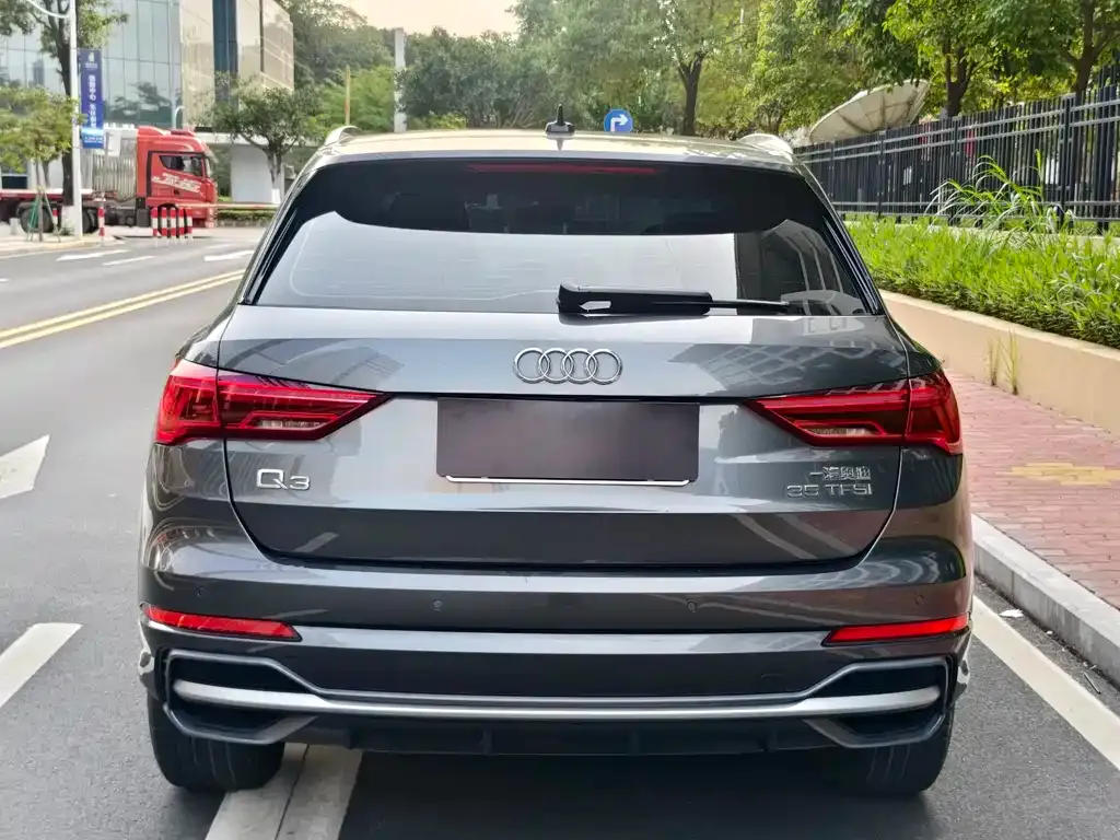 Audi Q3 2021 из CN, фото 3