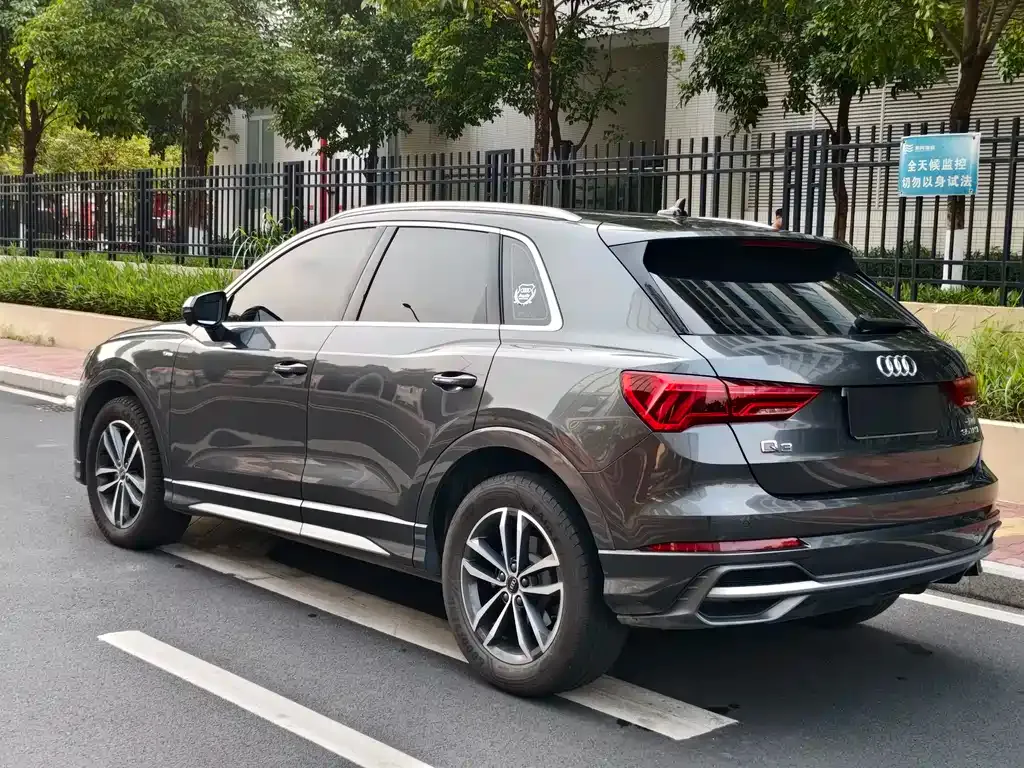Audi Q3 2021 из CN, фото 6