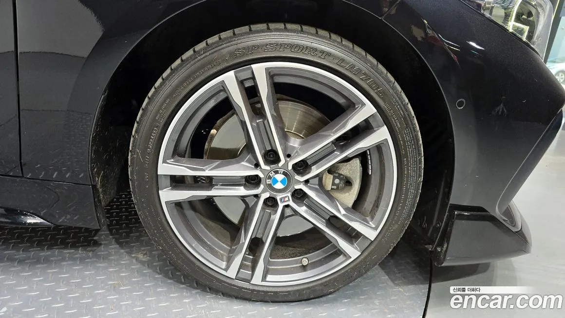 BMW 1-Series — фото 10