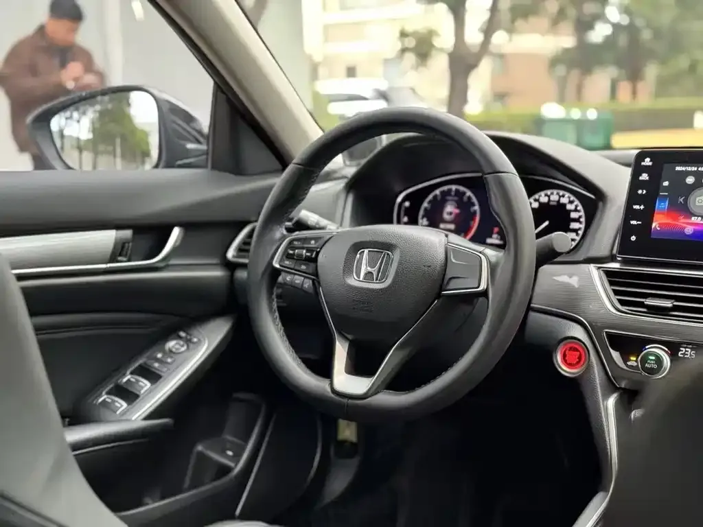 Honda Accord — фото 2