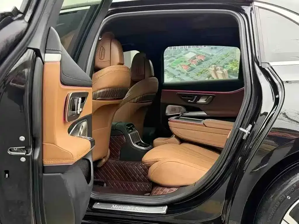 Mercedes-Benz E-Class 2024 из CN, фото 2