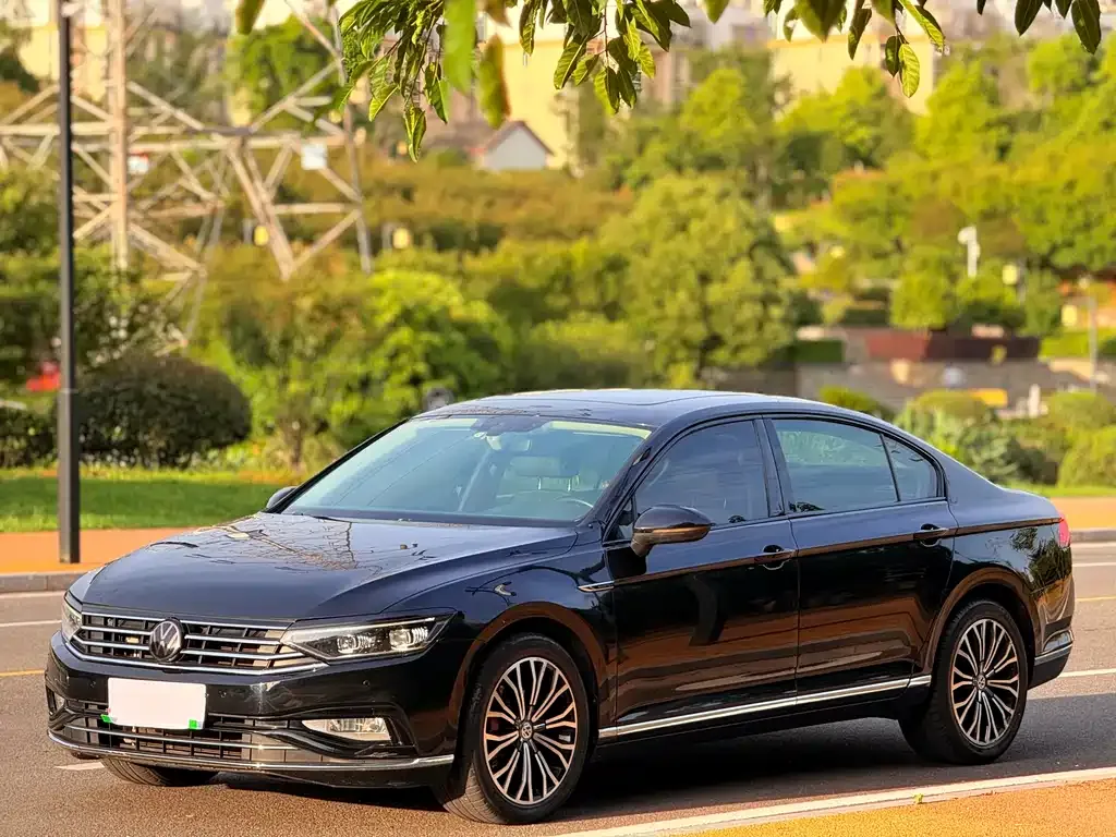 Volkswagen Magotan 2021 из CN, фото 1