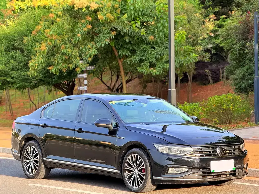 Volkswagen Magotan 2021 из CN, фото 10