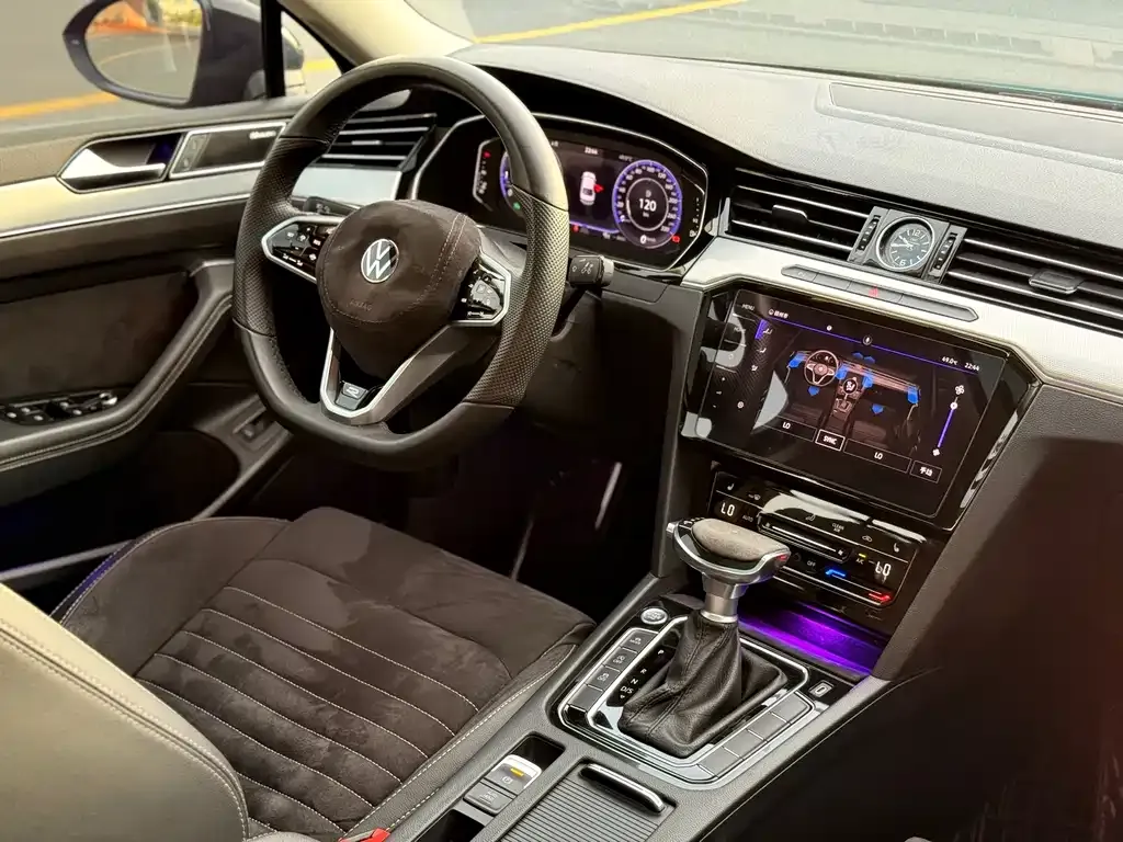 Volkswagen Magotan 2021 из CN, фото 7