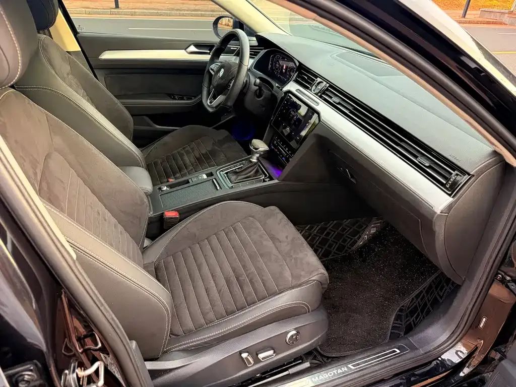 Volkswagen Magotan 2021 из CN, фото 4