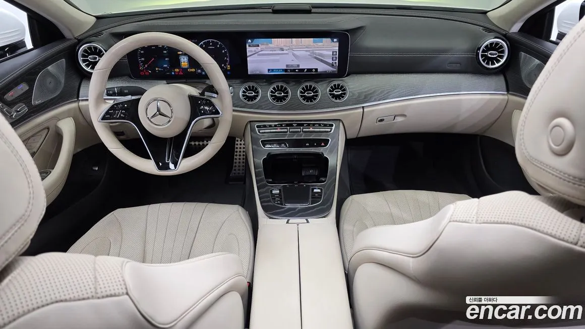 Mercedes-Benz CLS-Class — фото 10