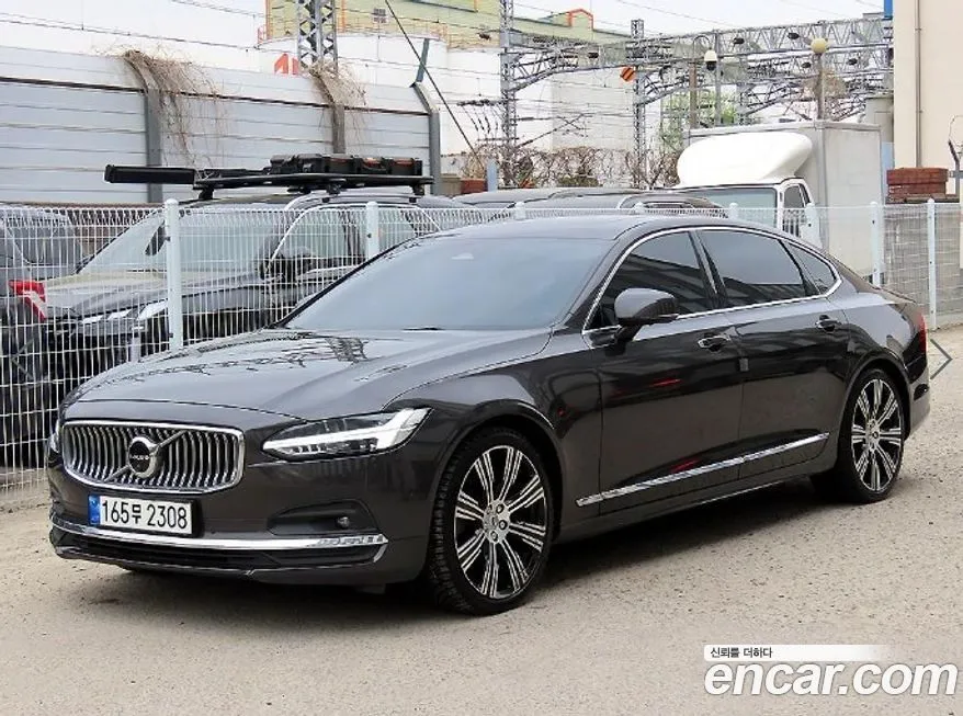 Volvo S90 2023 из KR, фото 1