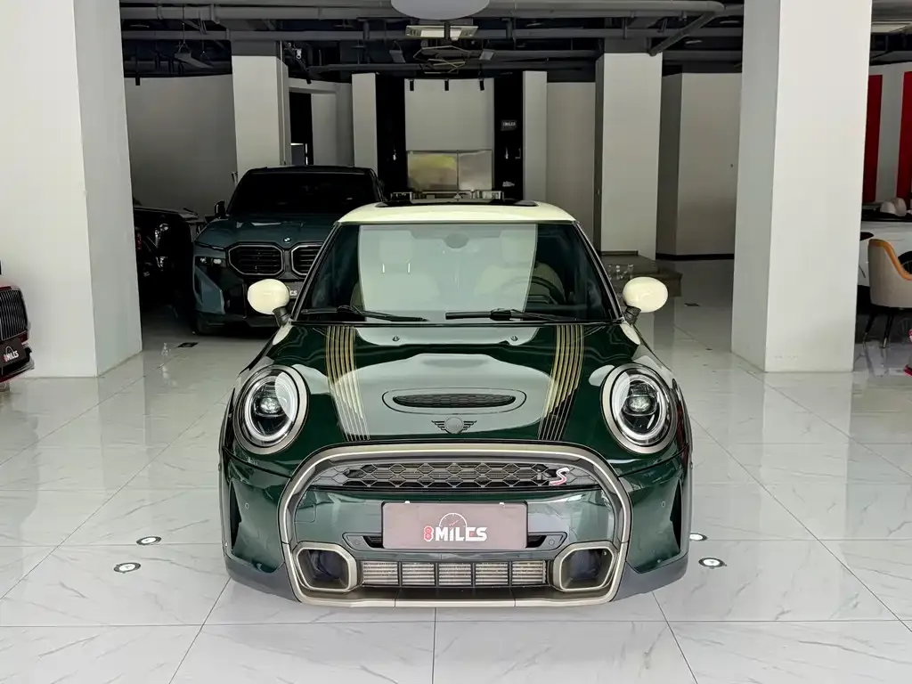 MINI Cooper (3-door) 2022 из CN, фото 2