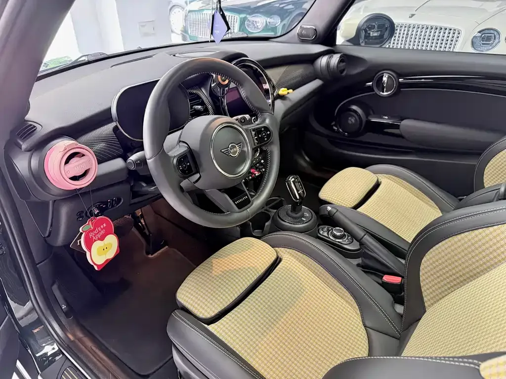 MINI Cooper (3-door) 2022 из CN, фото 5