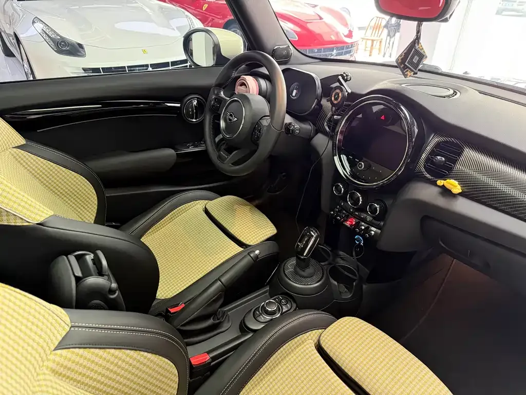 MINI Cooper (3-door) 2022 из CN, фото 8