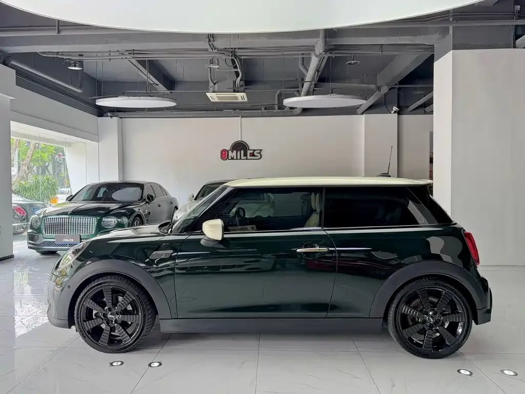 MINI Cooper (3-door) 2022 из CN, фото 4