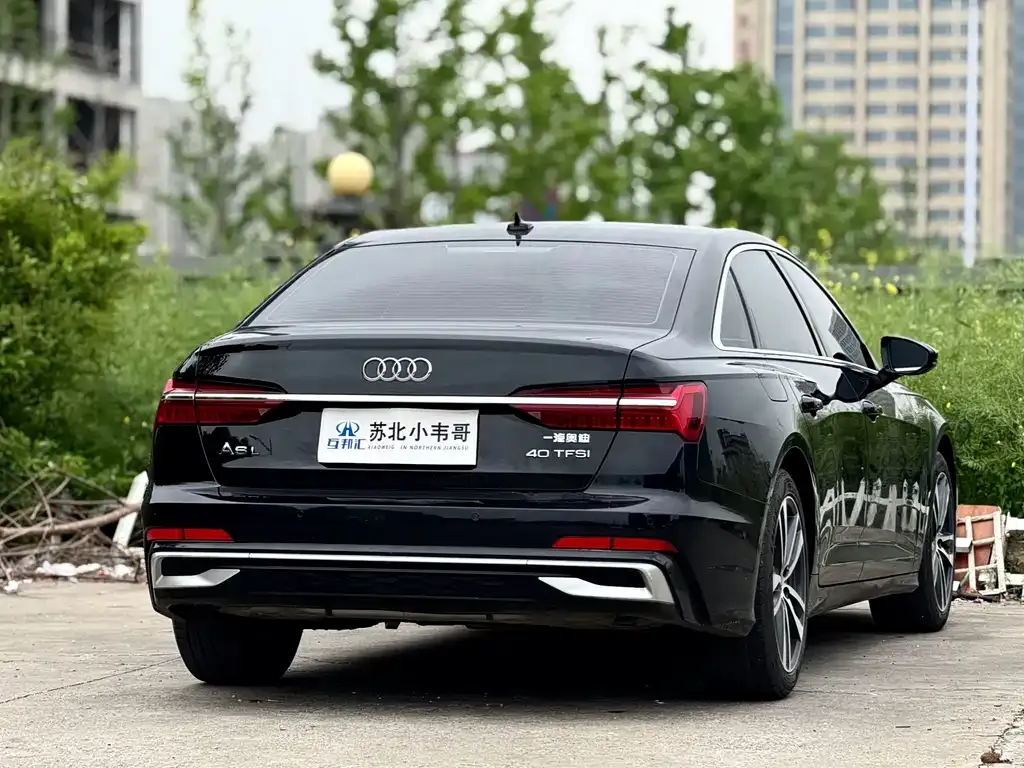 Audi A6L — фото 9