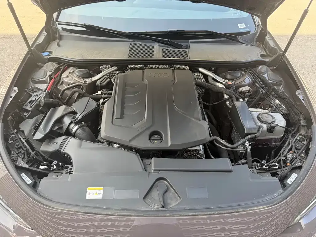 Audi A5L 2025 из CN, фото 4