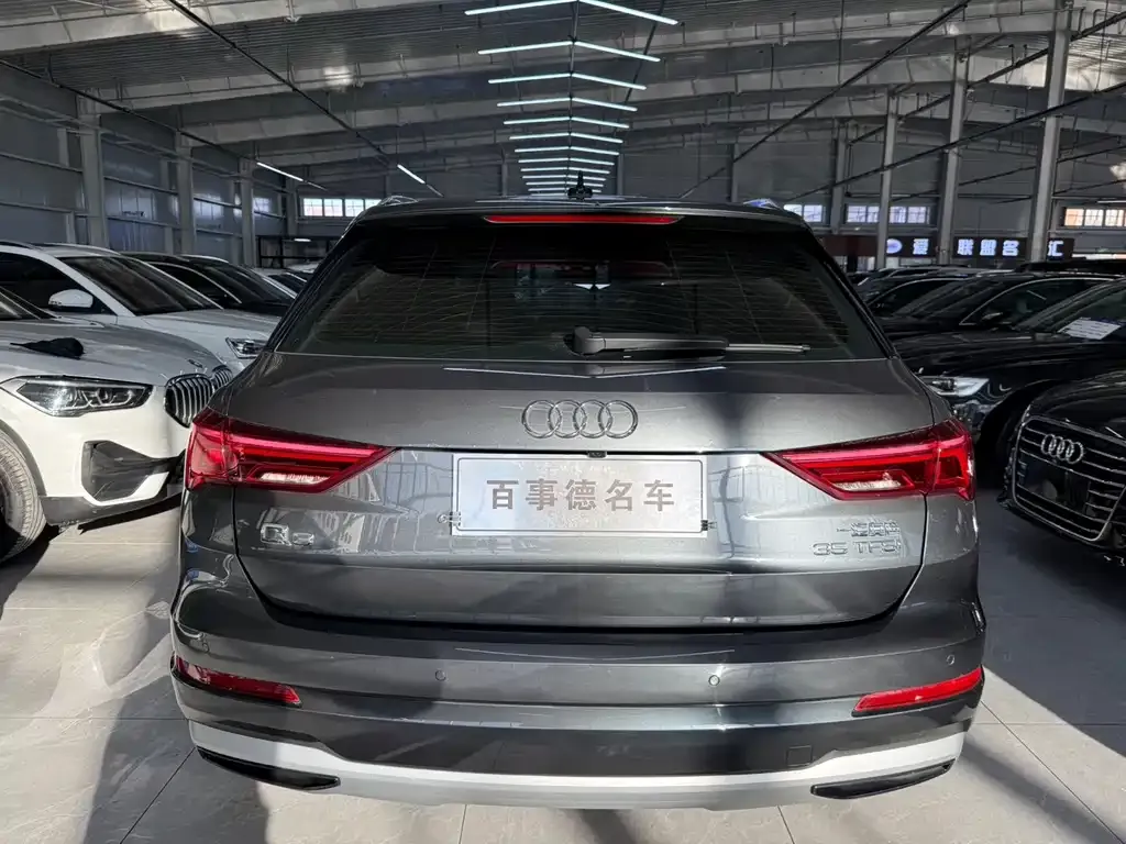 Audi Q3 — фото 4