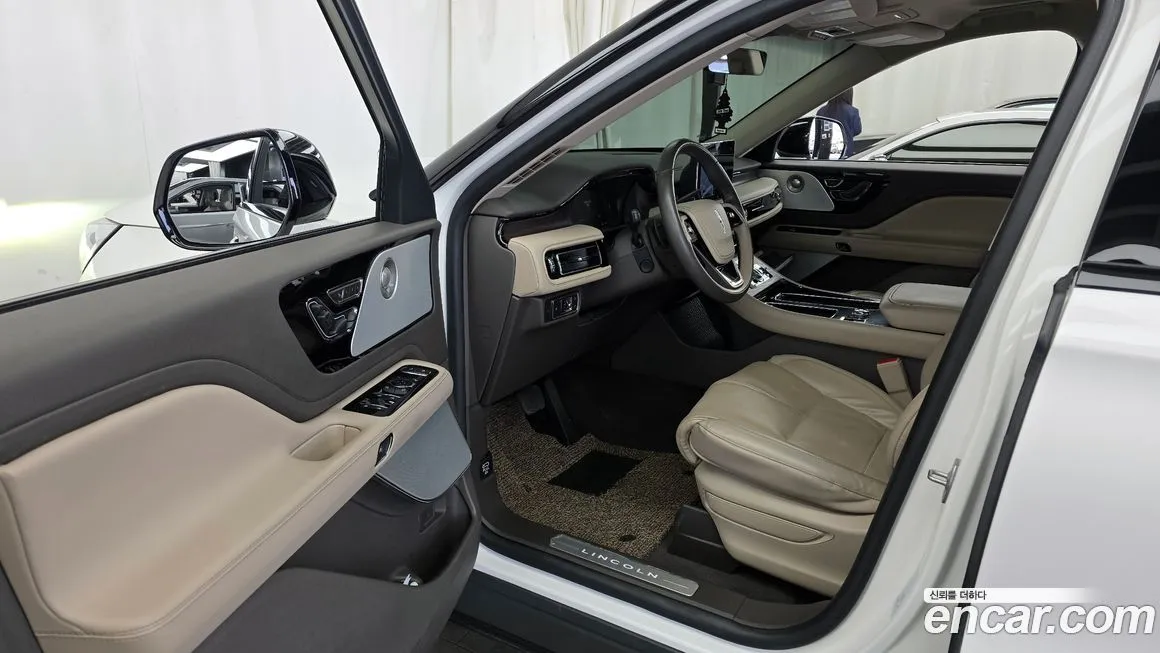 Lincoln Aviator 2023 из KR, фото 9