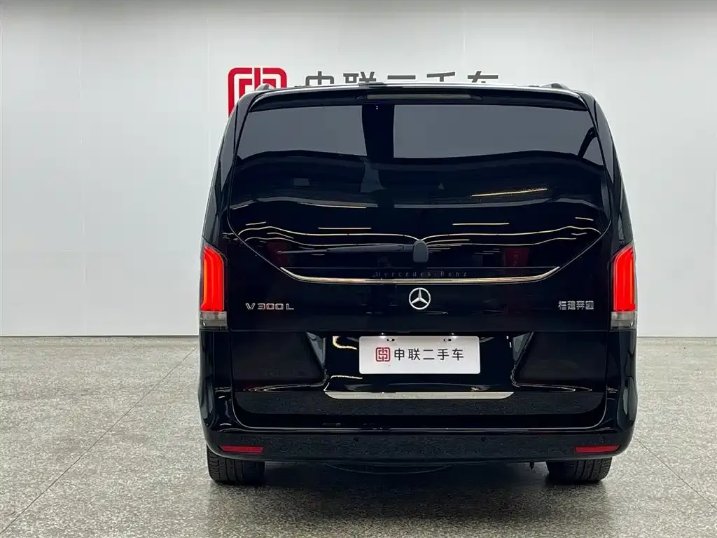 Mercedes-Benz V-Class 2025 из CN, фото 7
