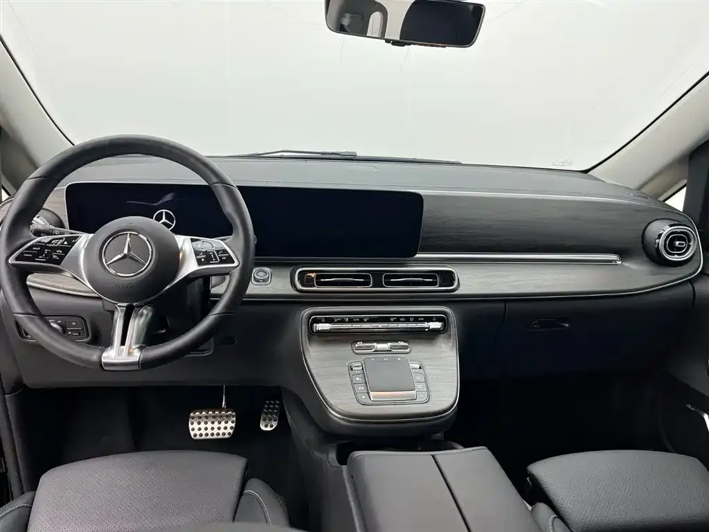 Mercedes-Benz V-Class 2025 из CN, фото 8