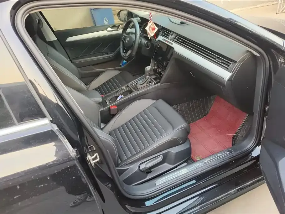 Volkswagen Magotan 2025 из CN, фото 4