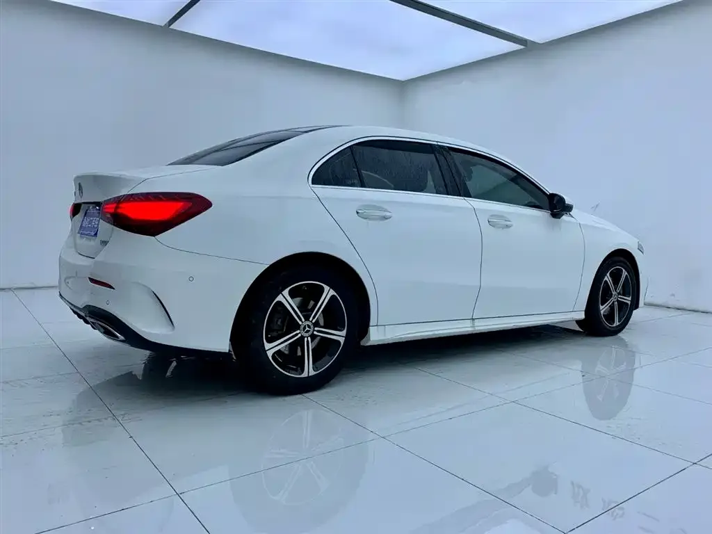 Mercedes-Benz A-Class — фото 5