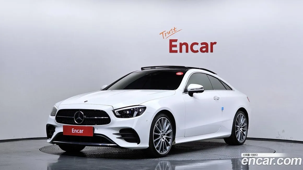 Mercedes-Benz E-Class — фото 1