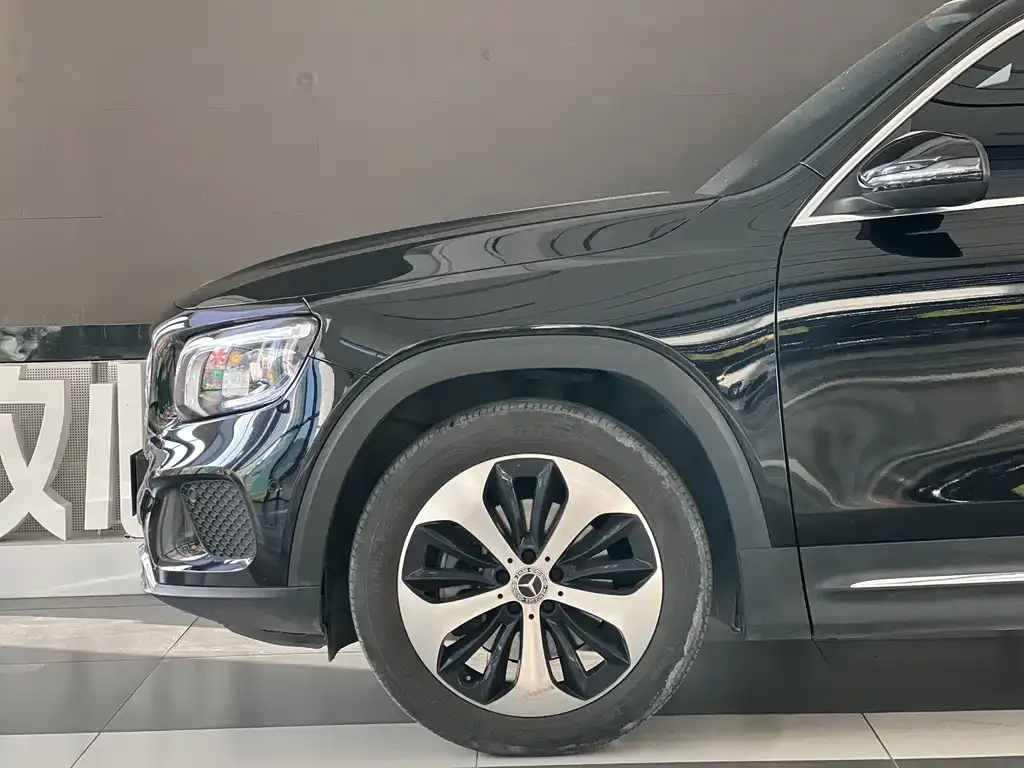Mercedes-Benz GLB 2023 из CN, фото 6