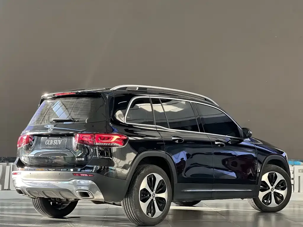 Mercedes-Benz GLB 2023 из CN, фото 2