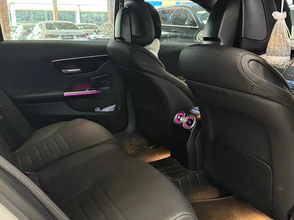 Mercedes-Benz C-Class 2025 из CN, фото 10