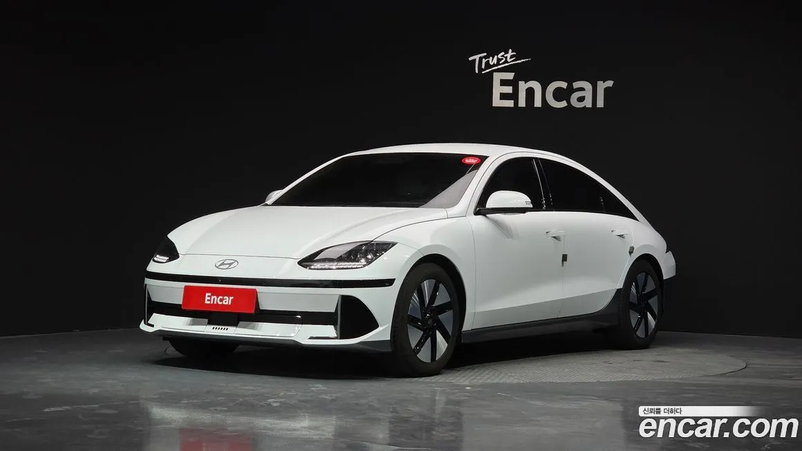 Hyundai Ioniq6 — фото 1