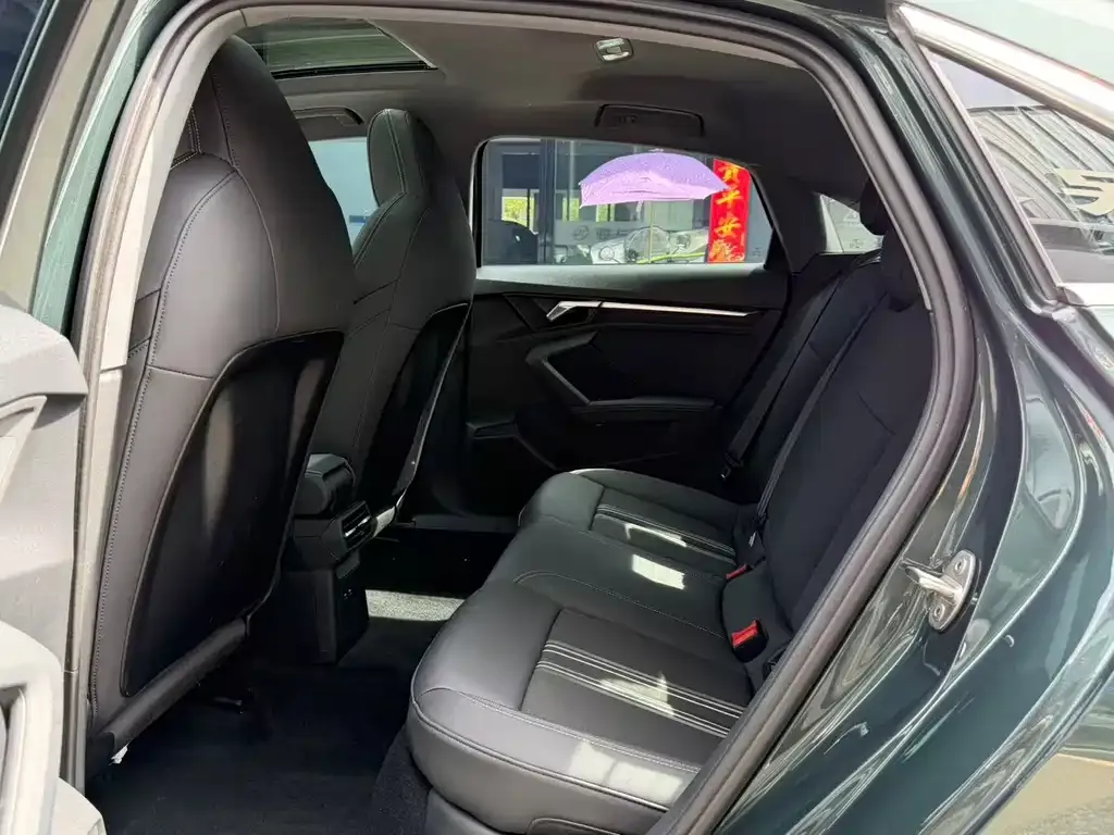 Audi A3 2023 из CN, фото 6