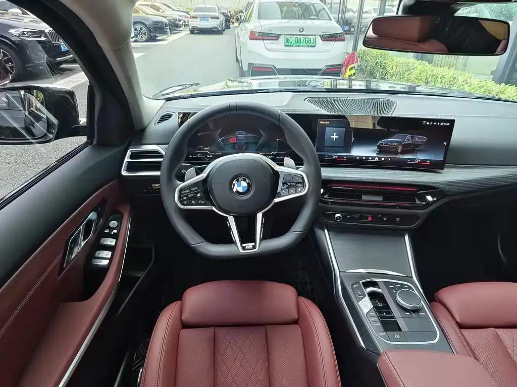 BMW 3 Series 2024 из CN, фото 3