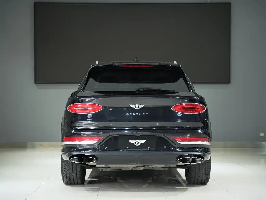 Bentley Bentayga — фото 4