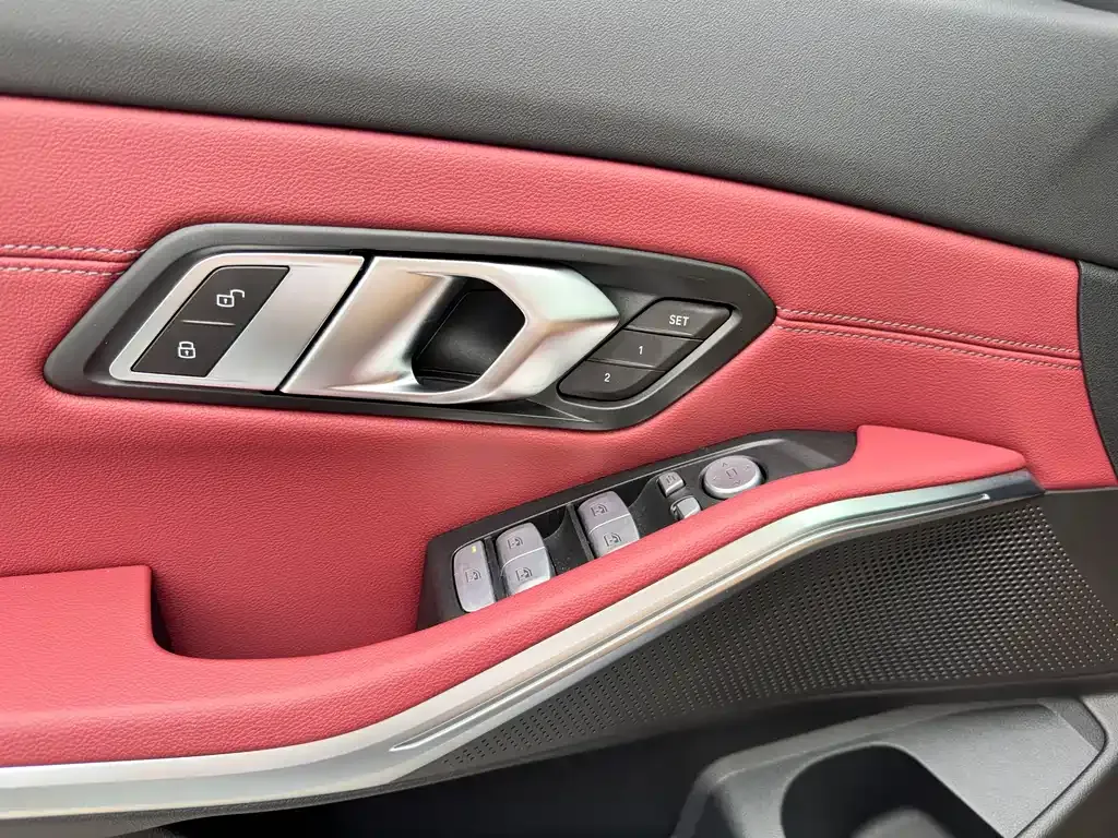 BMW 3 Series 2025 из CN, фото 6