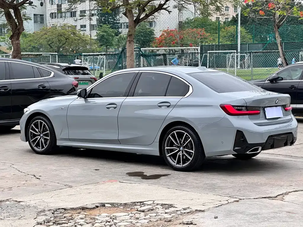 BMW 3 Series 2025 из CN, фото 9