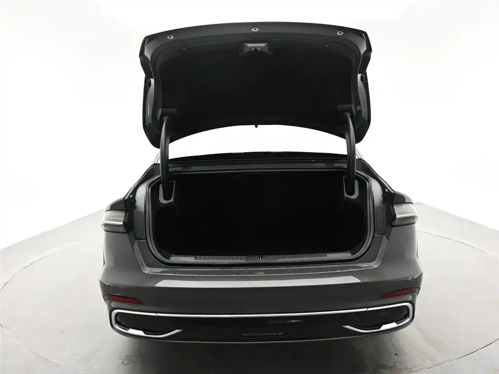 Lincoln Z 2022 из CN, фото 3