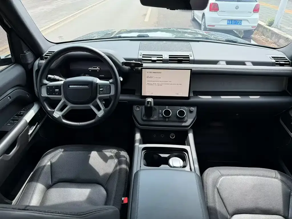 Land Rover Defender 2024 из CN, фото 3