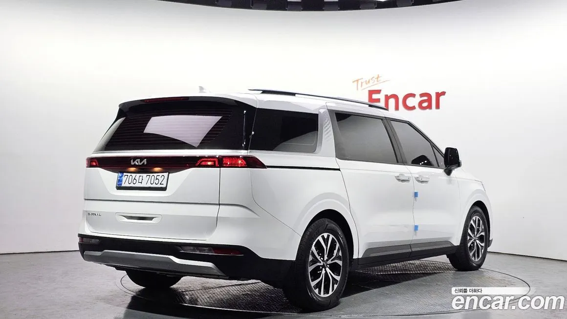 Kia Carnival 2023 из KR, фото 4