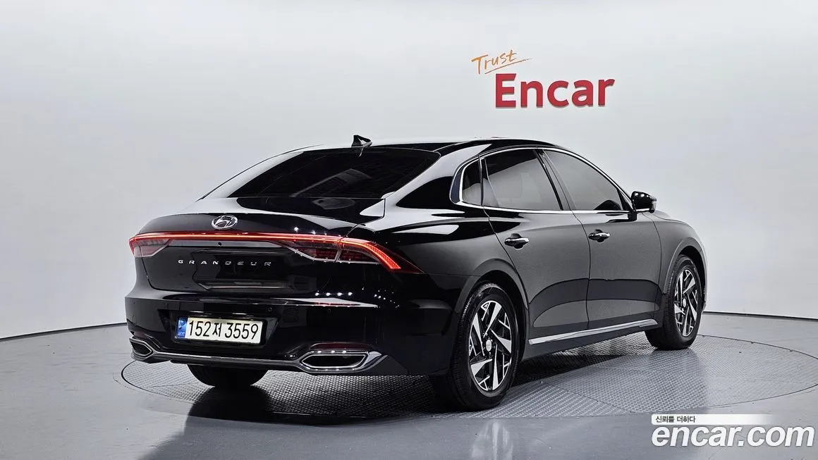 Hyundai Grandeur 2023 из KR, фото 2