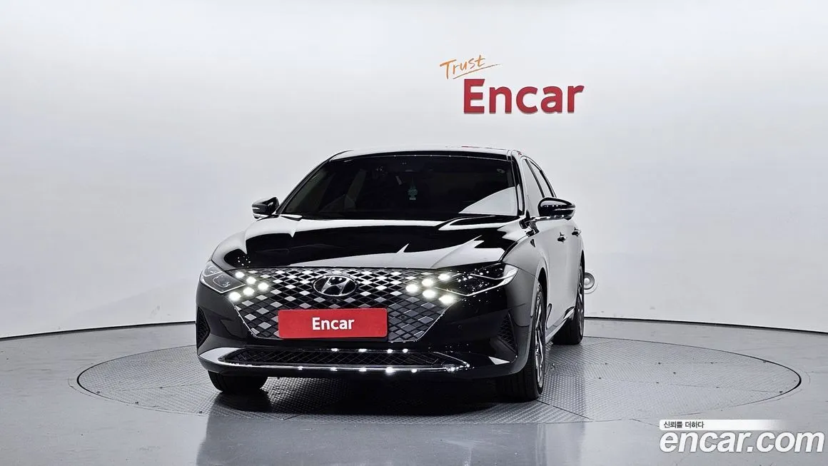 Hyundai Grandeur 2023 из KR, фото 3