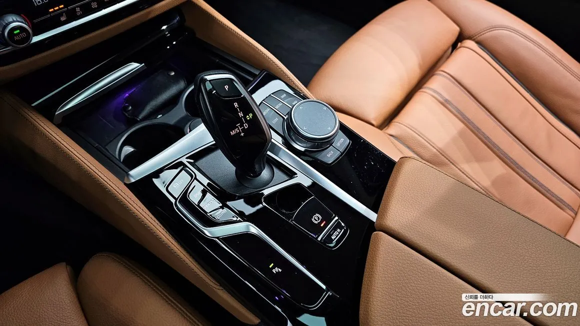 BMW 5-Series 2022 из KR, фото 8