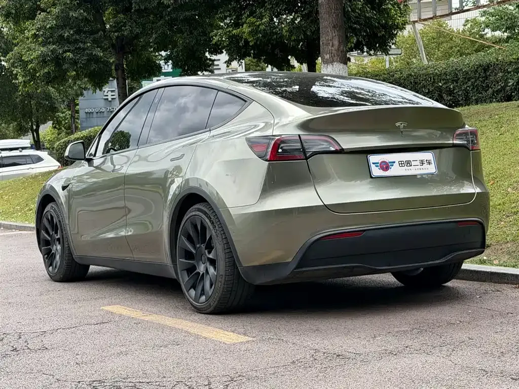 Tesla Model Y 2023 из CN, фото 8